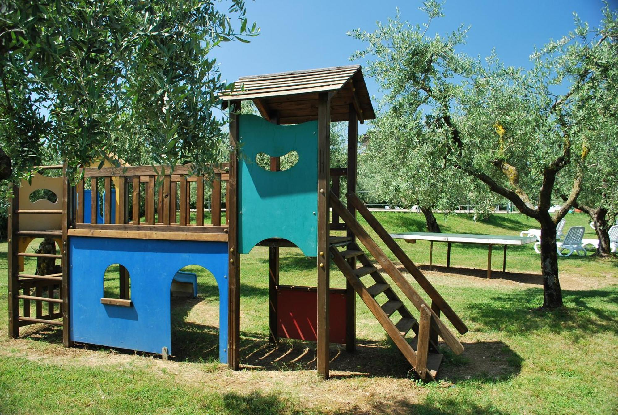 Villenpark Sanghen Манерба-дель-Гарда Екстер'єр фото